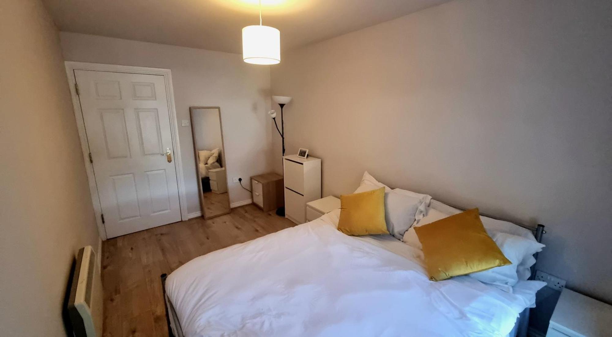 Cosy 2Br Modern Apt With Free Parking Liverpool Exterior photo